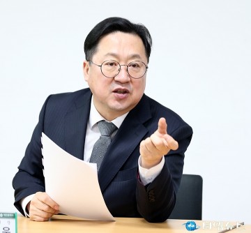 약속 지킨 이장우 대전시장, 오류시장에 지원 폭탄 투하