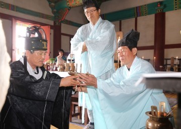 의성향교 추계석전대제 봉행
