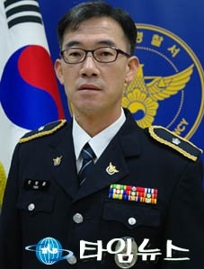 [기고]남해경찰서, 자동차 ‘방향지시등’ 켜기 상대방의 배려입니다.