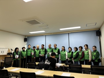 태안군 새마을운동 지회장 임병윤 기자회견실서 타임뉴스 보도 관련 성명 발표