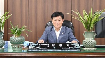 조용한 돌파력...’ 김병기 영주시의회 의장