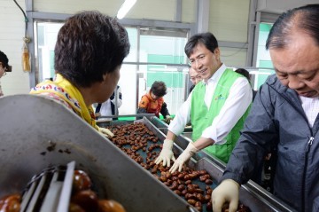 안희정 지사, 농민이 농업에 매진하는 구조 갖출 것!