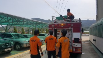 [독자기고] 보성소방서 현장대응단, 소방차량 중계방수 훈련 실시