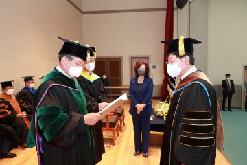 권영세 안동시장, 안동대 명예 경영학 박사학위 받아