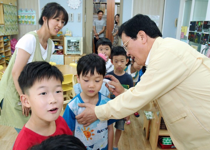 장종태 서구청장, 어린이집 메르스 예방활동 펼쳐