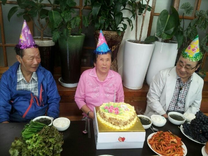 신흥동, 저소득 홀몸어르신 생신잔치 마련