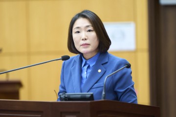 최지연 서구의회 의원, 비리 사건과 제3시립도서관 건립 관련 구정질문