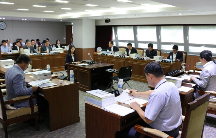 충남도의회 교육위원회, 연말 예산몰아쓰기 관행 근절 촉구