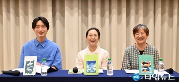 ‘대전 愛 이야기꽃을 피우다’…시와 함께한 원도심의 밤