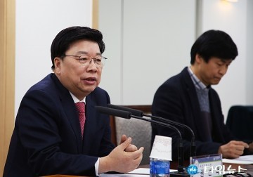 권선택 대전시장, ‘과학기술 정책 라운드테이블’로 대전의 미래를 엿보다!