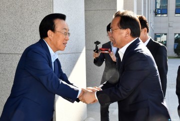 김부겸 행안부 장관 사드배치 지역안정 대책 논의