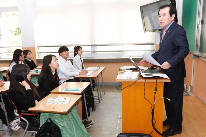김지철 충남교육감, 세월호 참사 2주기 추념행사