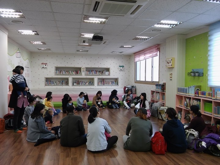 삼국유사군위도서관, ‘8지능 아기학교 베이비싸인스쿨’개강