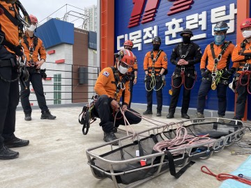 경북소방, 산악ㆍ계곡 추락사고 대비 인명구조 특별훈련 실시