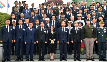 이철우 도지사, 백선엽 장군 서거 2주기 추모행사 참석