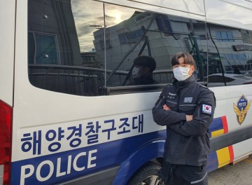 수영 국가대표 출신의 구조대원, 활약 인정받아 최고보령해경으로 선정