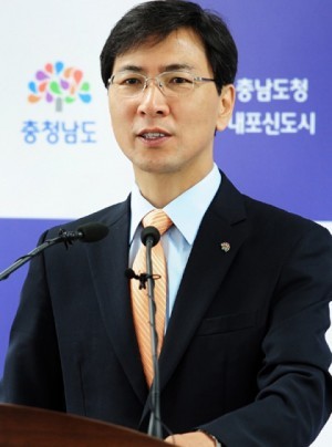 안희정 지사, 50일 만에 다시 중국 방문