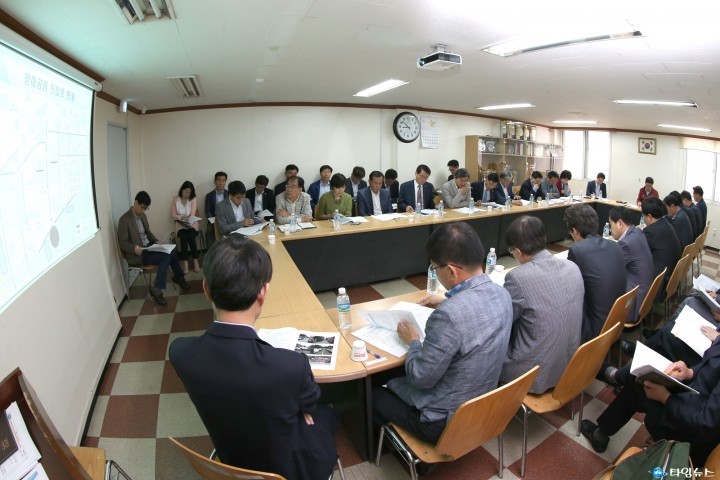 김만수 부천시장,  백만송이 장미원 사전점검 나서