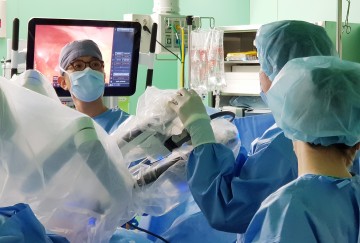 건양대병원, 산부인과 로봇수술 100례 달성!