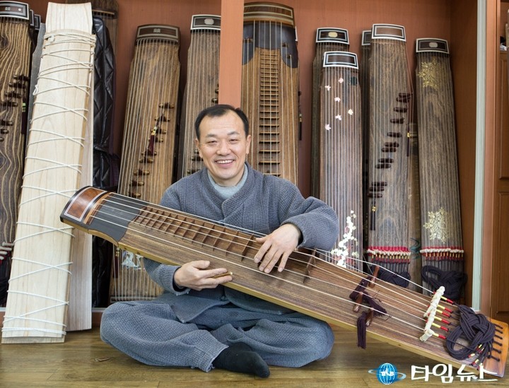 난계국악기제작촌 조준석 대표, “난 지금도 박연(朴堧)의 후계자가 되기 위해 날마다 기도한다”