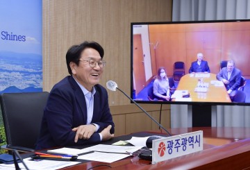 “내년 6월 프랑스 최대 디지털아트축제서 만나요"