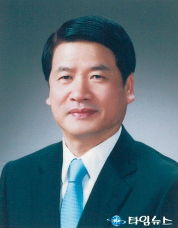 김동구  금복홀딩스(주) 회장, 안동시에 고향사랑 기부금 기탁