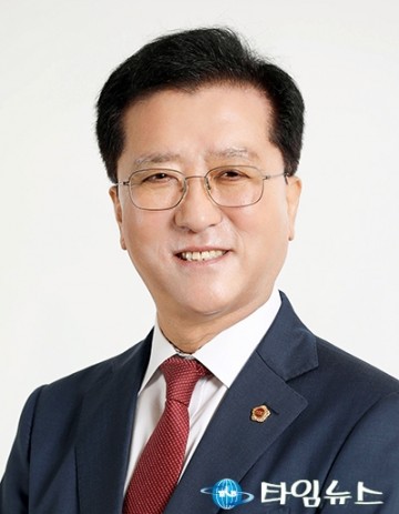 조원휘 대전시의회 의장 “대전 관통 송전선로 중단해야”