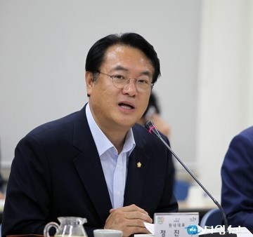 정진석 새누리당 원내대표, 추가경정예산안 22일 처리!
