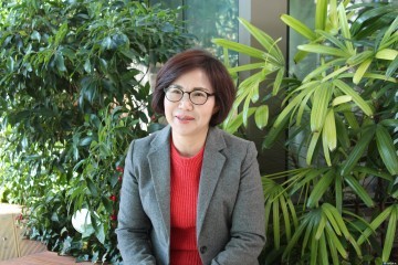  권영화주무관 충청북도여성발전센터 공직복무관리 유공자로 대통령 표창을 수상