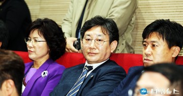 복당이후 첫 더불어민주당 행사에 참석한 김경훈 대전시의회 의장