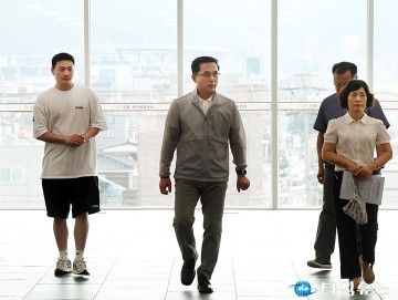 박희조 동구청장, 인동 국민체육센터 안전·운영 준비 상황 점검