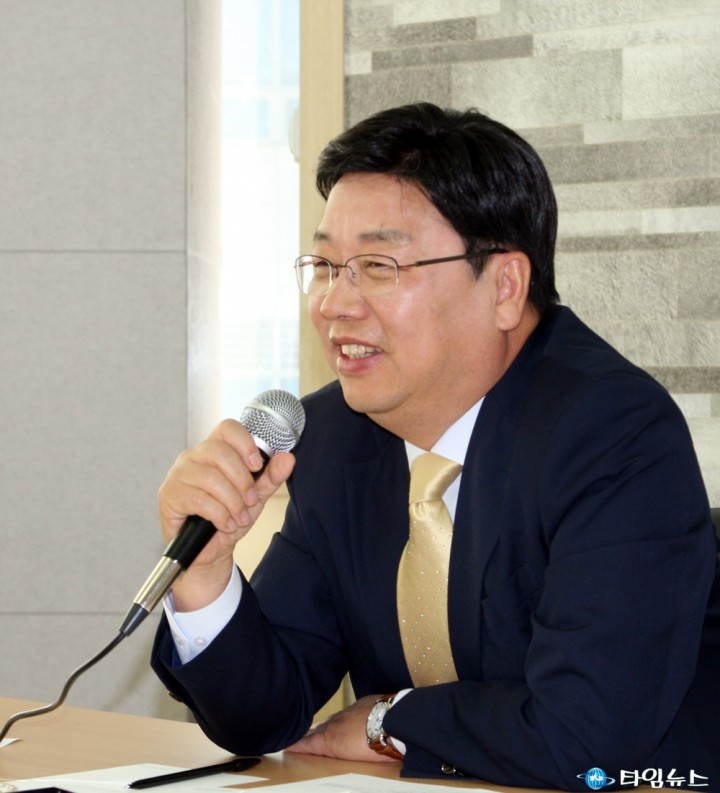 권선택 대전시장, “경청은 인내다”