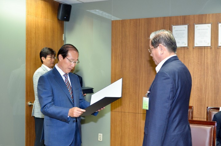 김동진 통영시장, 대통령 직속 지역발전위원회 2기 위원으로 위촉