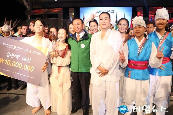 천안흥타령춤축제2015 '천안 이레춤사랑공연단' 일반부 대상 영예!!