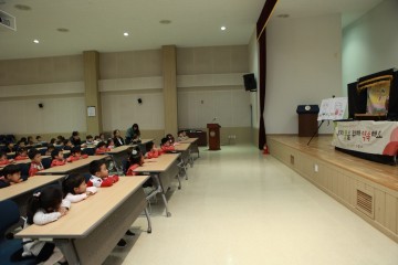 굿네이버스 상당경찰서 협업 성폭력예방 인형극 공연