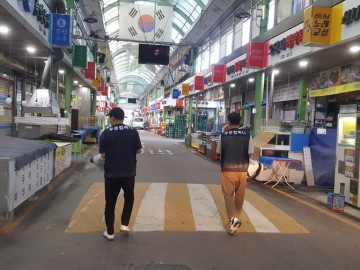주은컴퍼니, 전통시장 방역 자원 봉사 나서