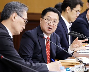 이장우 대전시장, ‘50억 원 이상 현안 사업’ 점검…일류경제도시 로드맵 필요