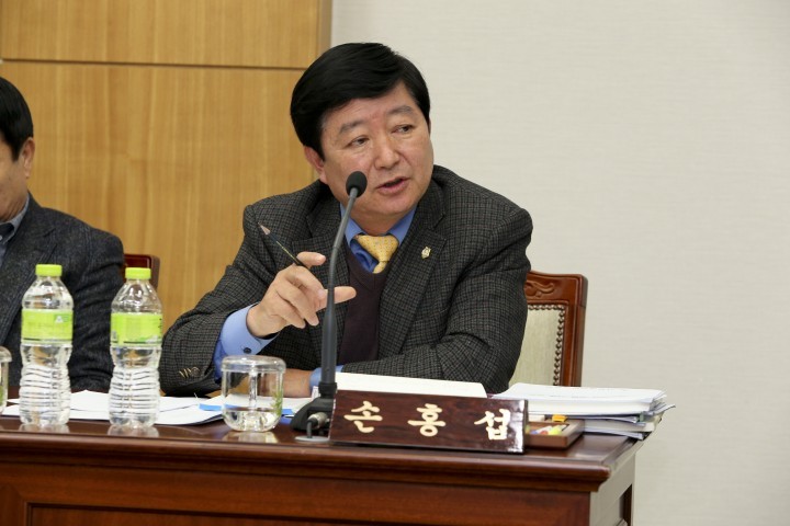  손홍섭 의원 행정사무감사 시 공유재산관리 전반에 대해 전면 재검토 요구