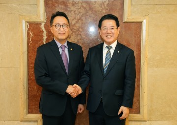 김영록 전남도지사, 박민수 2차관에게 통합의과대학 설립 건의