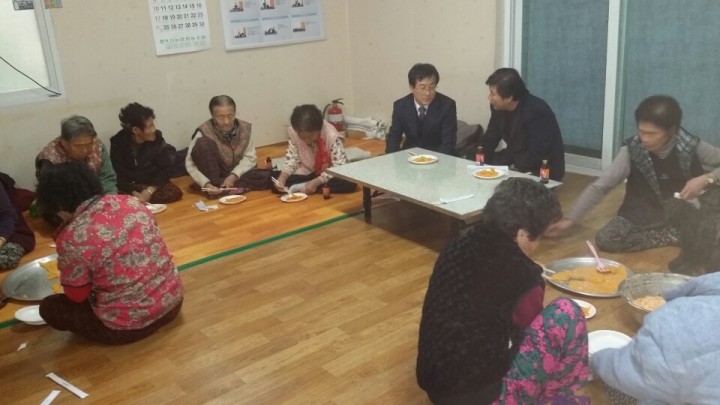 성주군 벽진면장 부임 인사차 마을회관 방문 실시