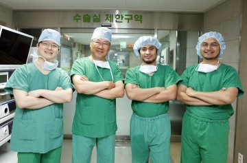 대전성모병원 고관절 명의 김원유 교수, 인도네시아 전문의에 의료기술 전수