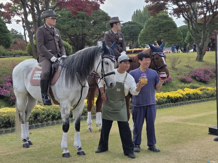 “역대 최다 관람객, 청남대 가을을 물들이다”…2025 청남대 가을축제 14만 돌파