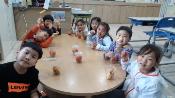 충주시, 초등 돌봄교실에 과일 간식 달부터 주 1~2회 1인당 총 30회 무상지원