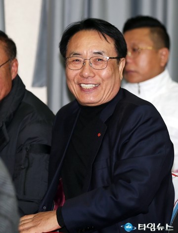 당원협의회 당원연수에 참석한 한현택 전 동구청장