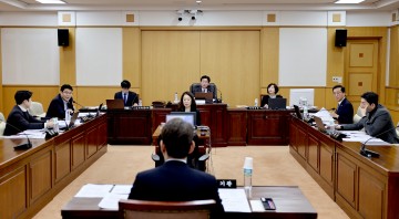 대전시의회 행정자치위원회, 제276회 임시회 제1차 회의 개회