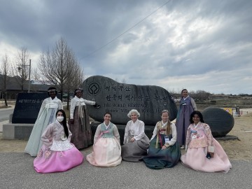 주한 대사부인회, 경북의 봄날 정취에 흠뻑