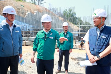 손병복 울진군수, 관내 주요 사업장 점검 나서