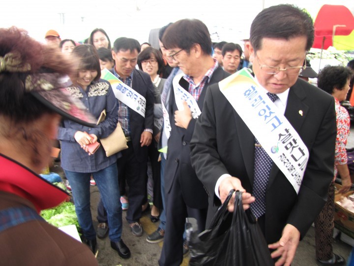 실속 있고 情도 있는 전통시장 장보기