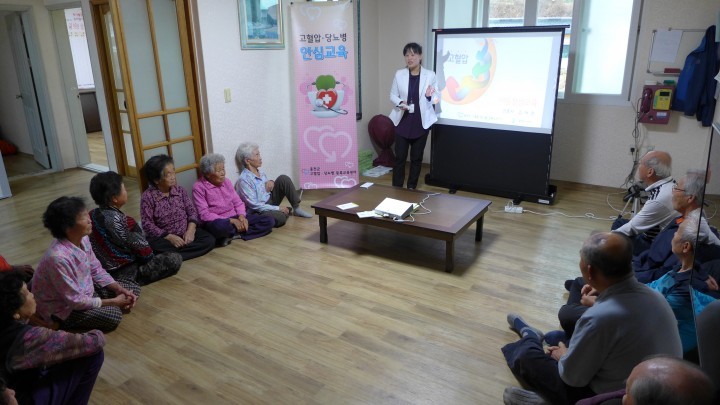 홍천군보건소가 어르신들의‘동절기 건강을 촘촘히’챙긴다.