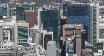 늦어지는 반도체 경기 회복…8월 제조업 체감경기 더 나빠졌다